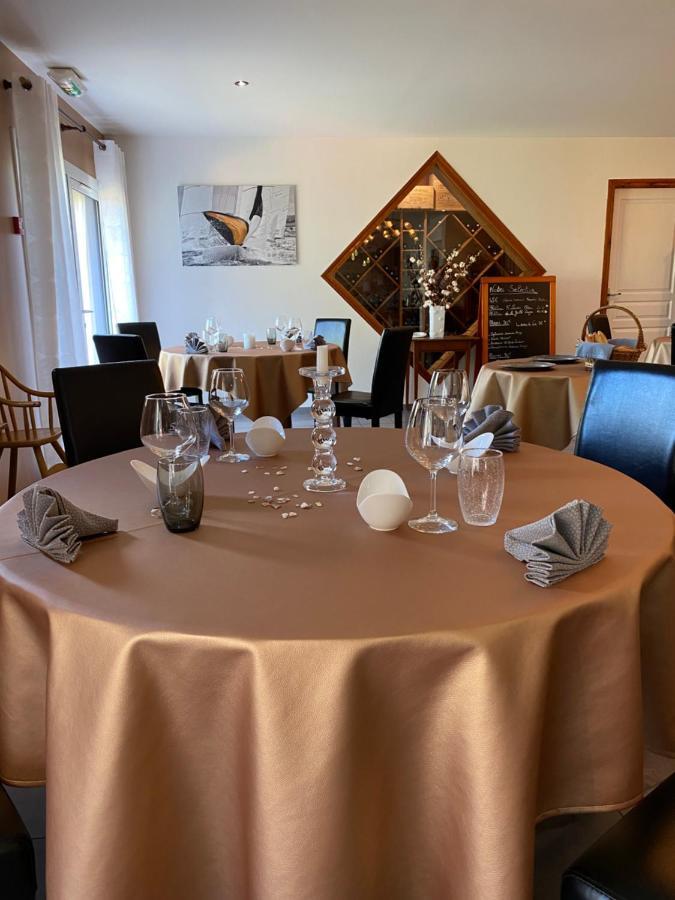 Hotel - Restaurant L'Hortensia Noyalo Zewnętrze zdjęcie
