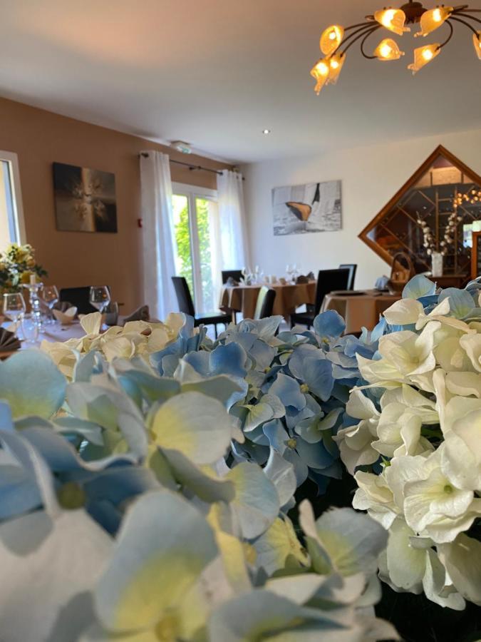 Hotel - Restaurant L'Hortensia Noyalo Zewnętrze zdjęcie